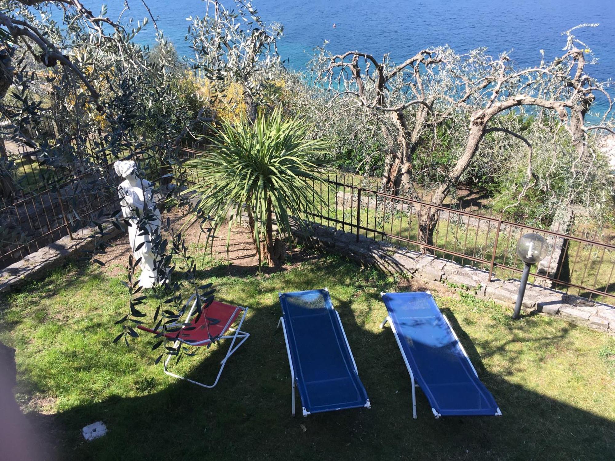 La Virgola Apartments Brenzone sul Garda Eksteriør billede