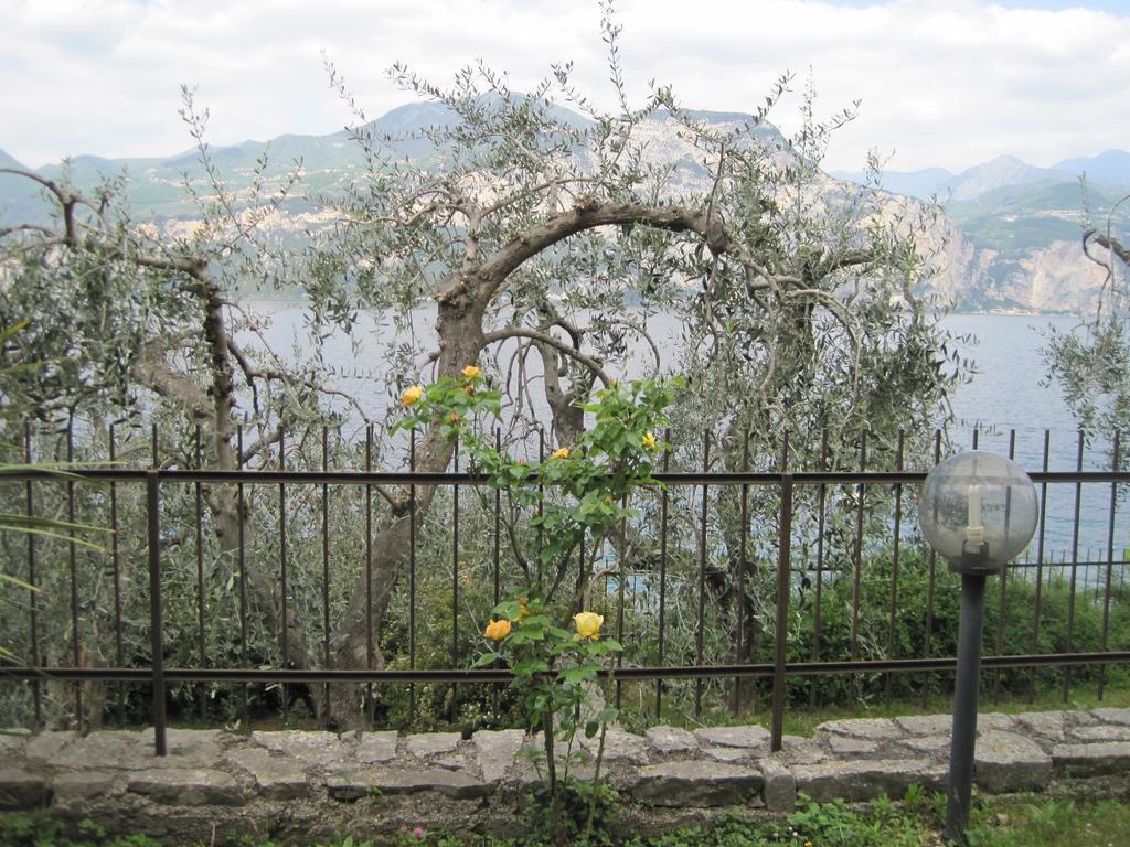 La Virgola Apartments Brenzone sul Garda Eksteriør billede