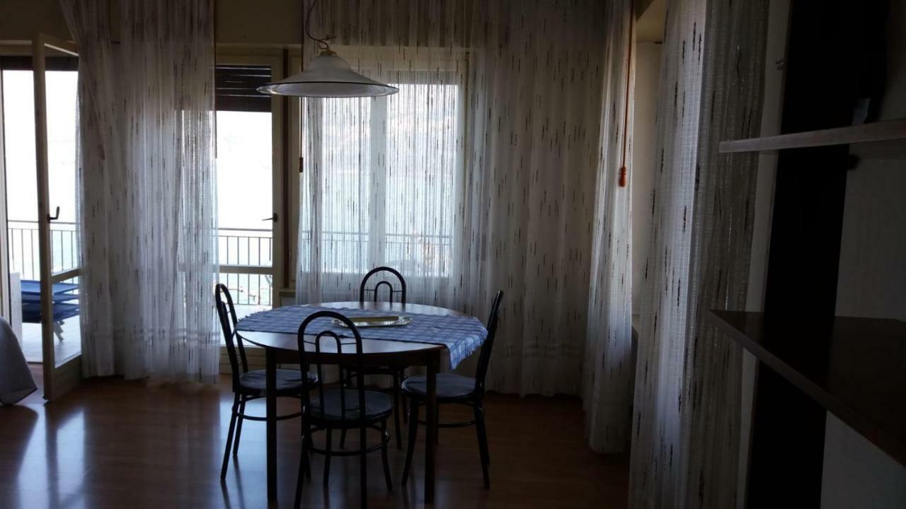 La Virgola Apartments Brenzone sul Garda Eksteriør billede
