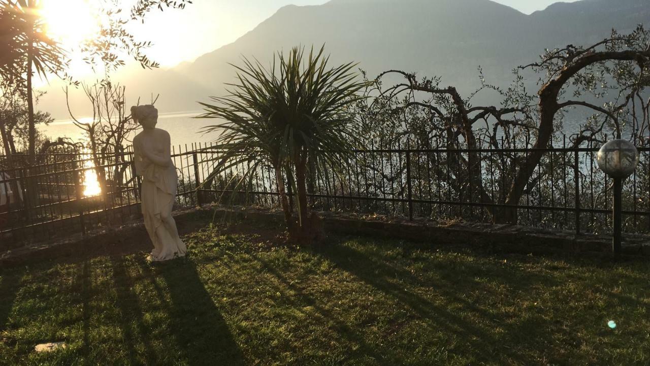 La Virgola Apartments Brenzone sul Garda Eksteriør billede