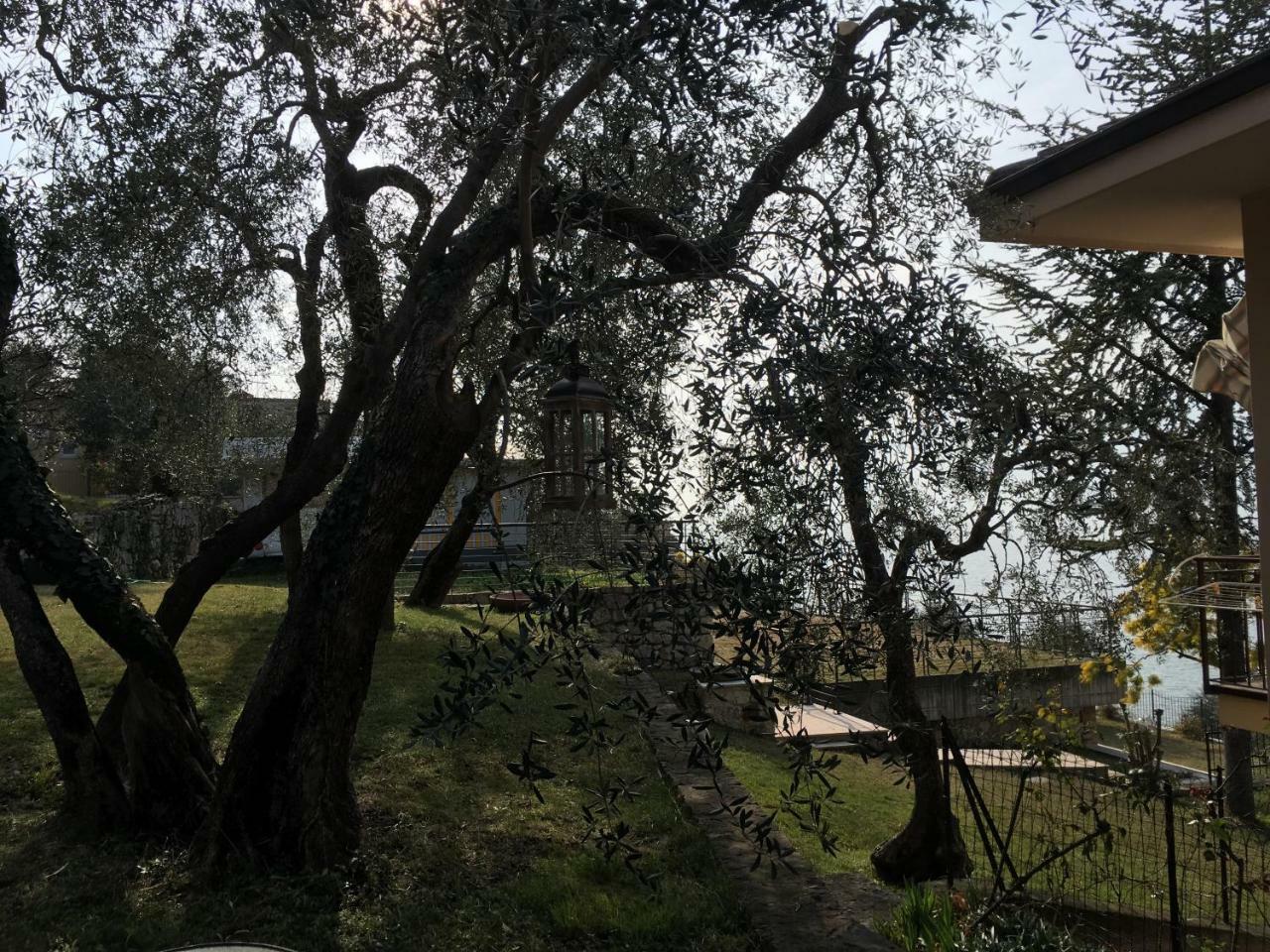 La Virgola Apartments Brenzone sul Garda Eksteriør billede